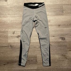 Nike leggings